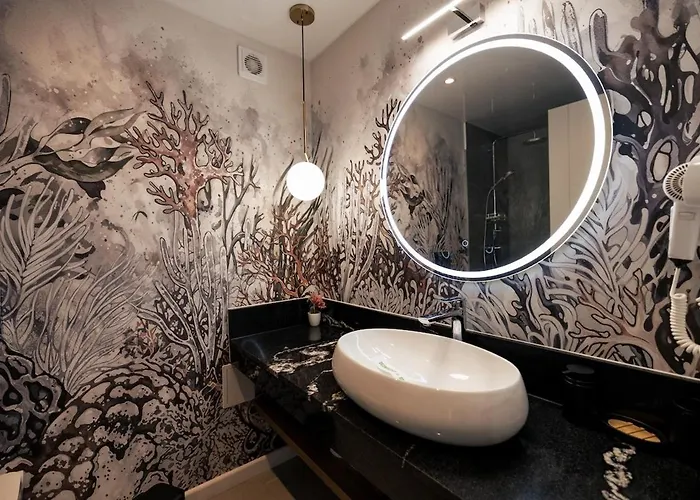 Apartment Superior With Jacuzzi & Sea View *